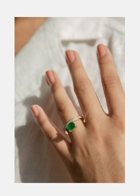 Floating Emerald Ring